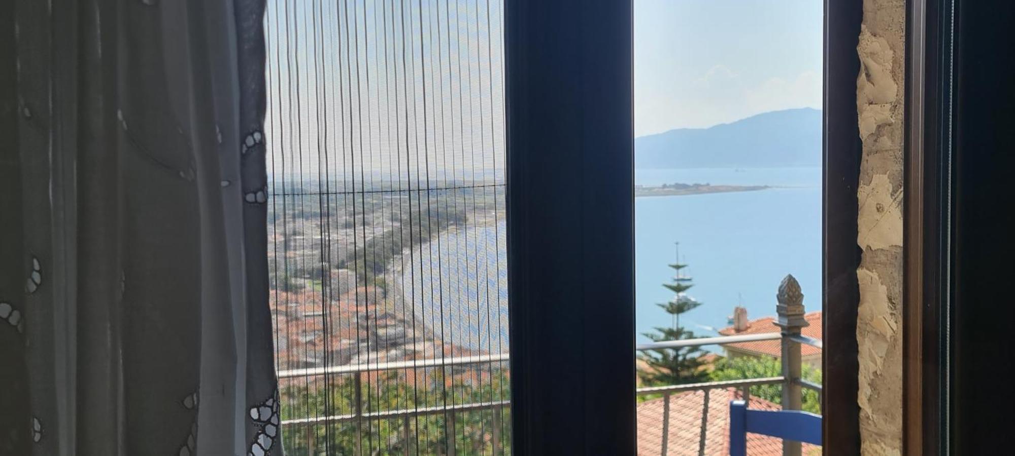 Villa View By The Castle Nafpaktos Exterior foto